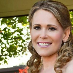 Meet your Posher, Pamela